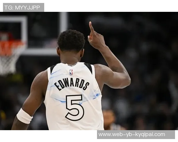 爱德华兹盛赞麦丹得分能力期待他发挥提升球队表现十倍