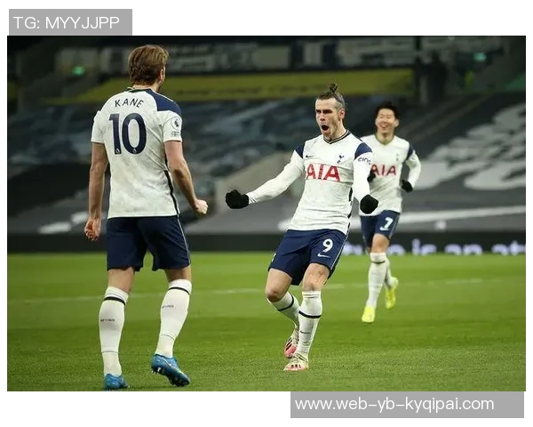 维尼修斯拒绝皇马税后2000万年薪续约报价欲求3000万年薪引发关注